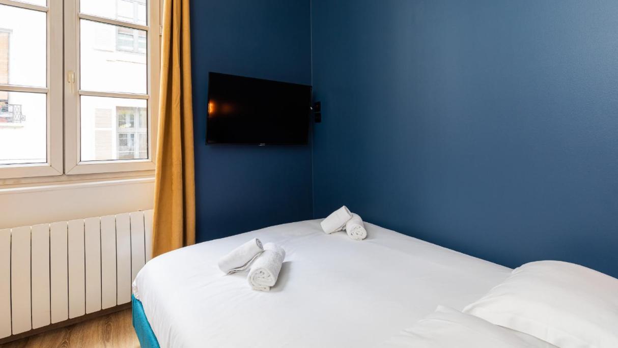 Standing Bellecour Perrache Apartment Lyon Exterior photo
